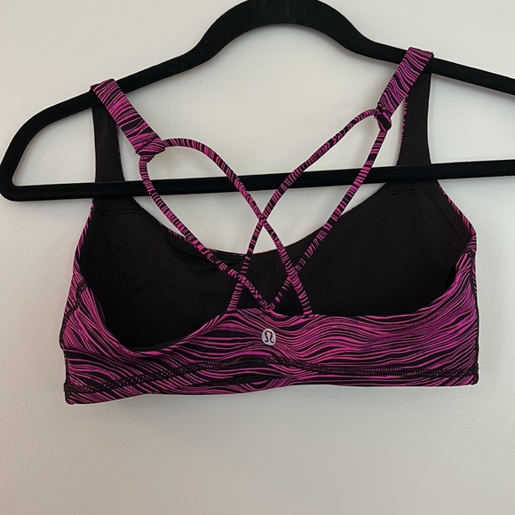 Lululemon free to be - Picture 2 of 4